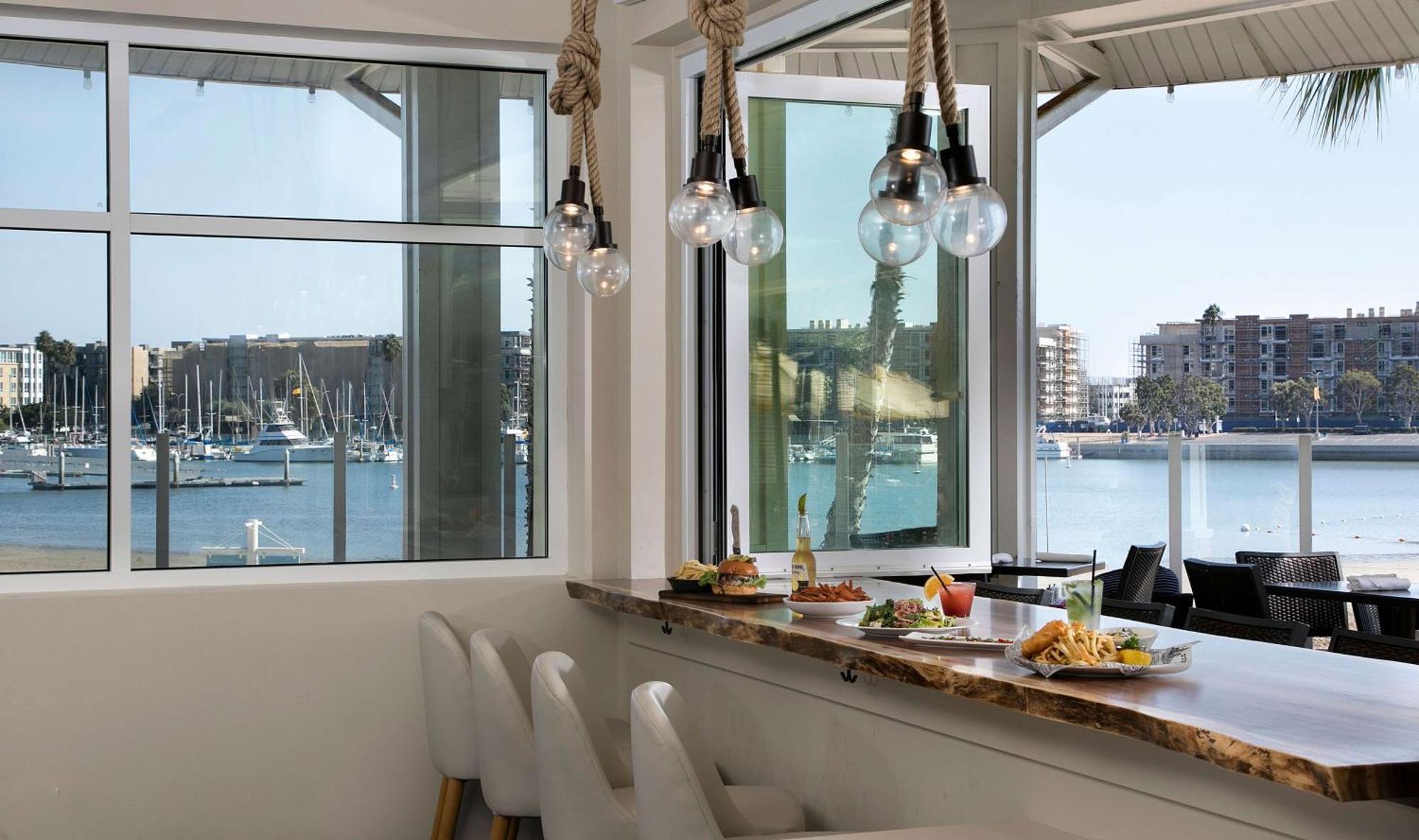 Hotel Jamaica Bay Marina Del Rey Tapestry Collection By Hilton Los Angeles