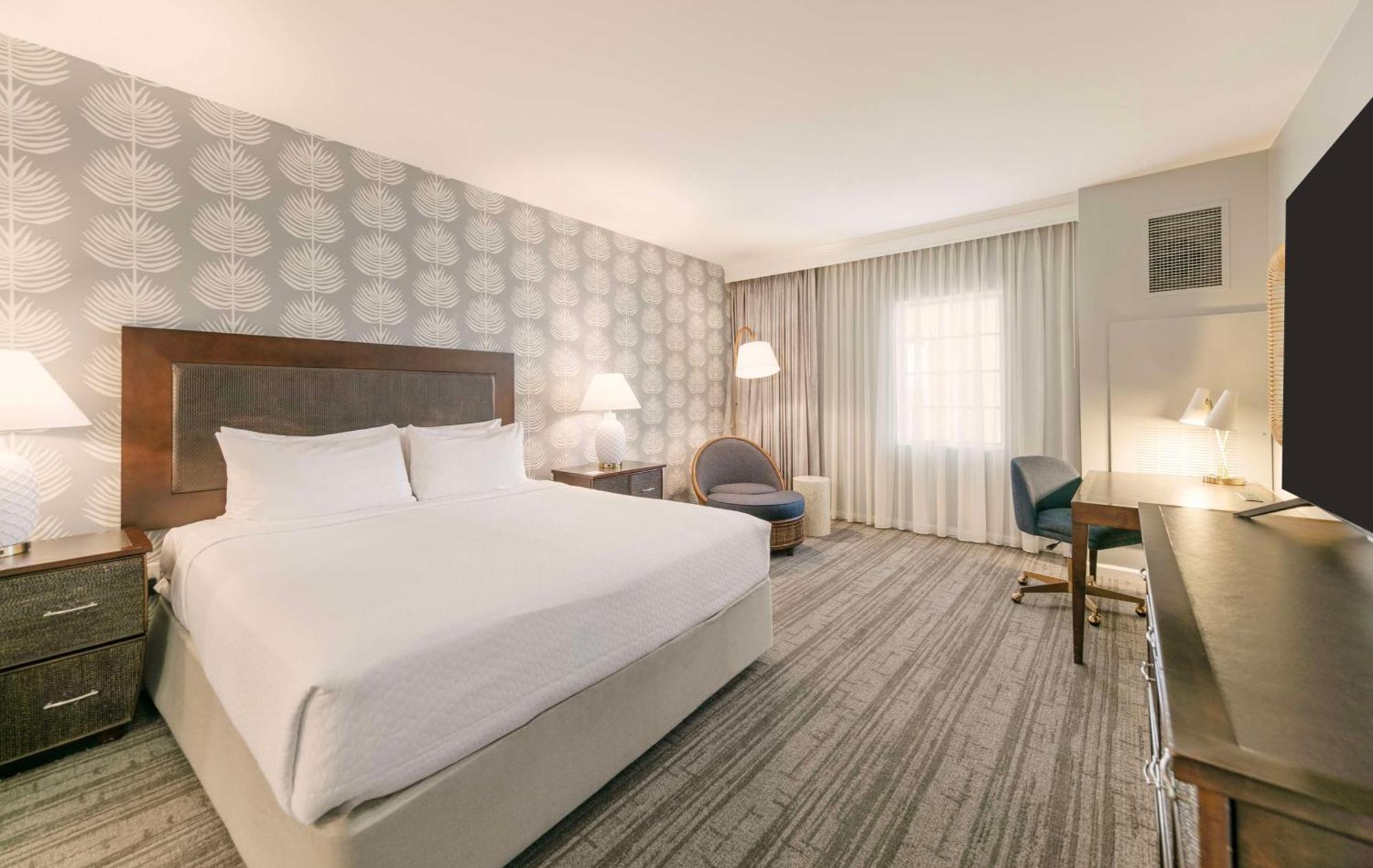 Jamaica Bay Marina Del Rey Tapestry Collection By Hilton Los Angeles