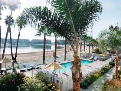 Hotel Jamaica Bay Marina Del Rey Tapestry Collection By Hilton