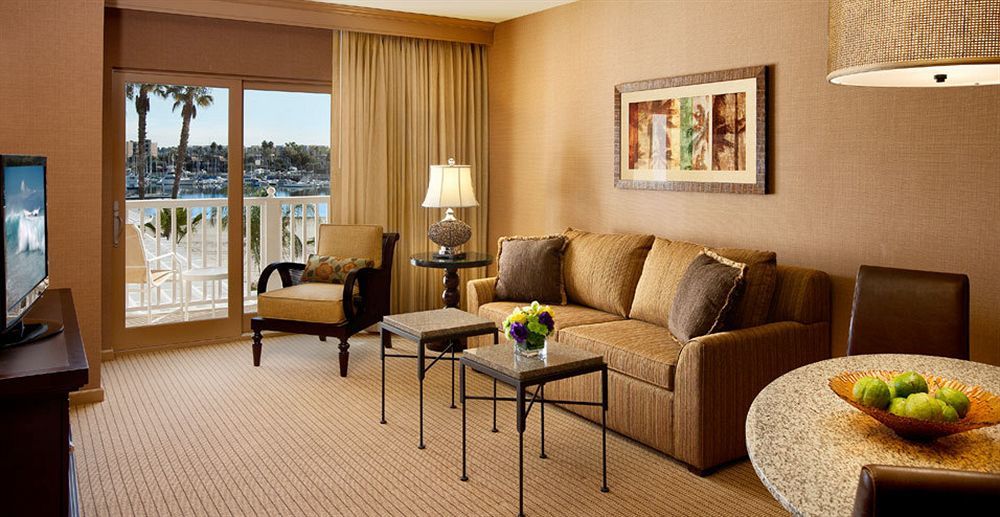 Jamaica Bay Marina Del Rey Tapestry Collection By Hilton Los Angeles
